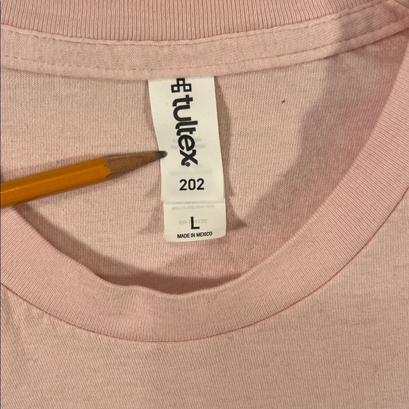 Tultex Pink Cat Graphic Tee women’s size large all cotton - Picture 3 of 9